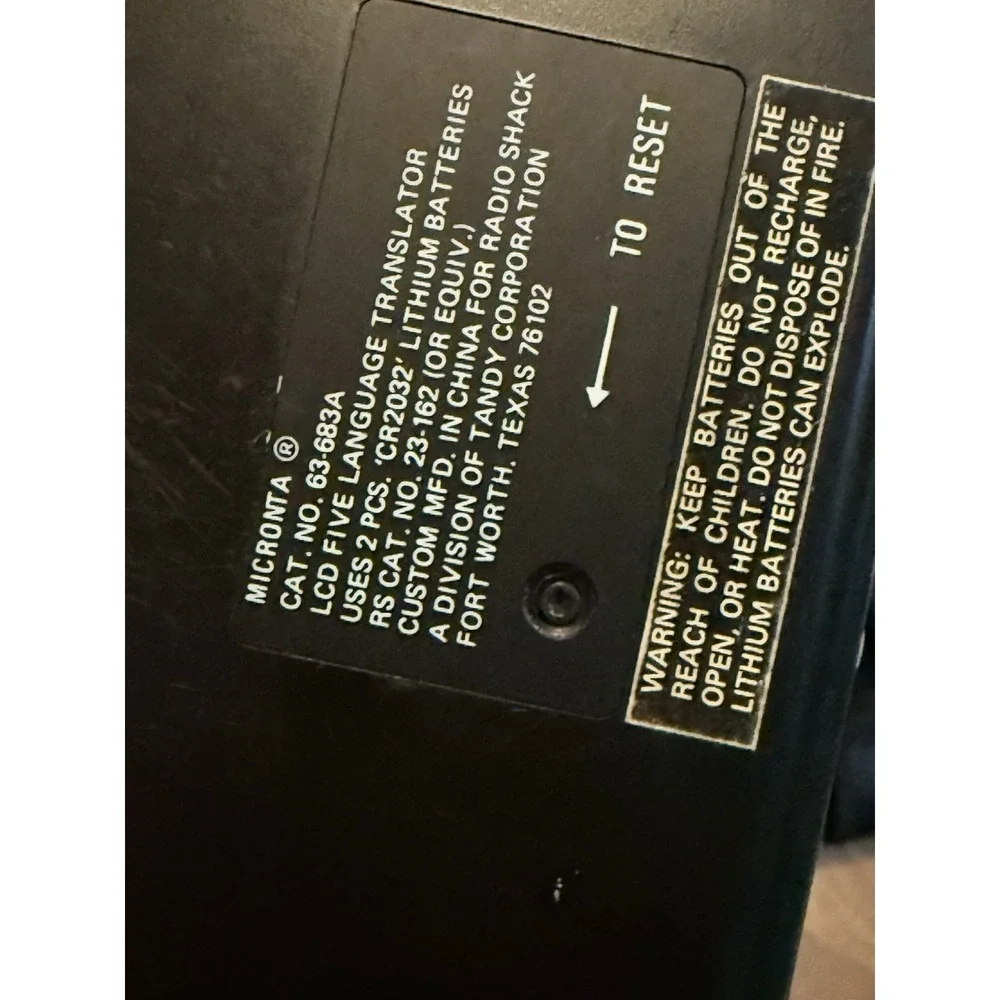Micronta LCD Five Languages 63-683A Radio Shack and calculator, NEEDS BATTERY